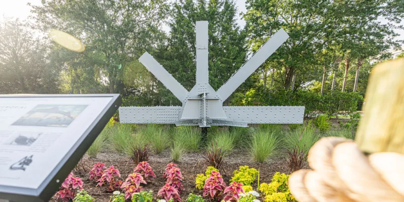 Portion of the Grace Memorial Bridge