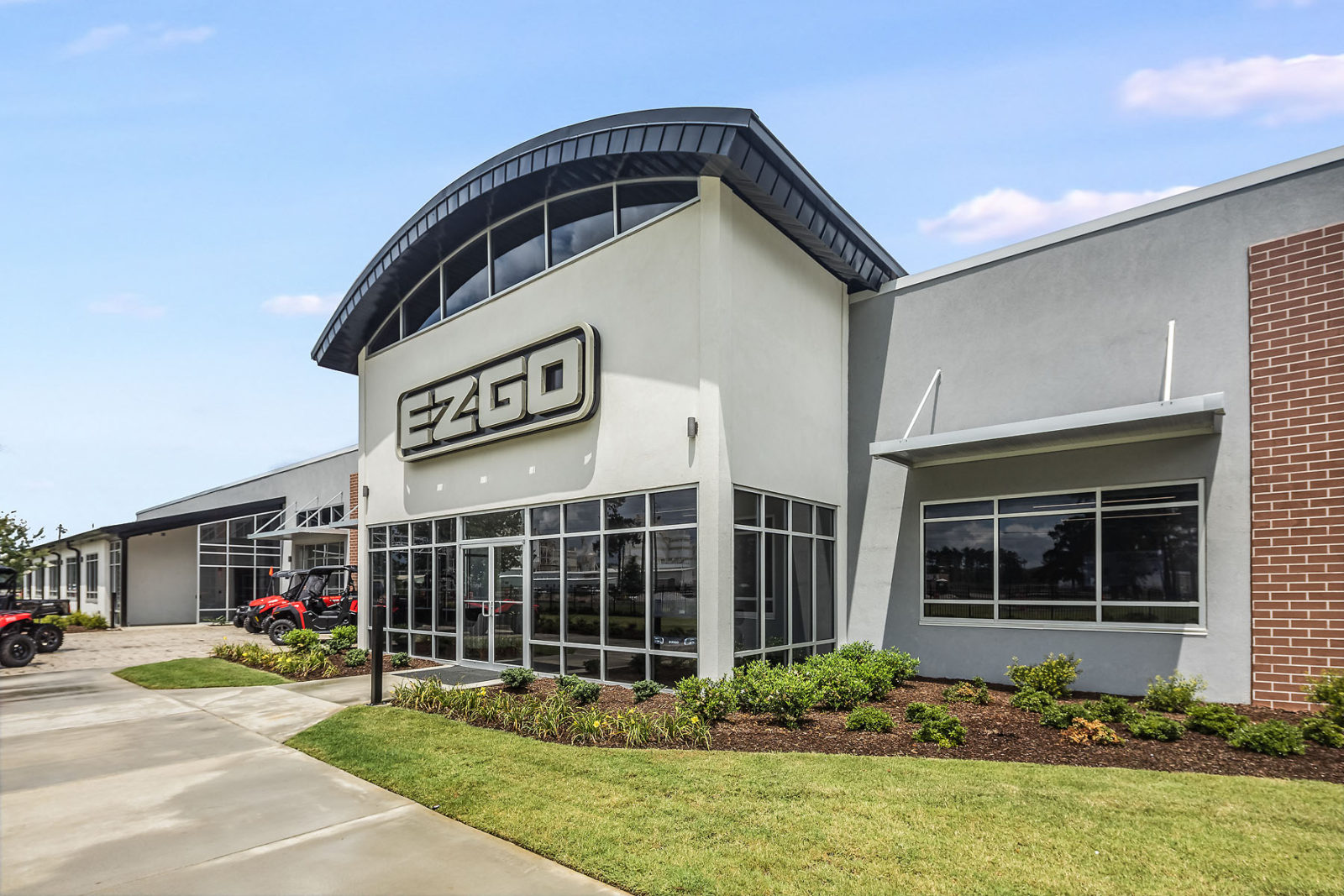 EZGO-2019_011_LR EZGO-2019_011_LR